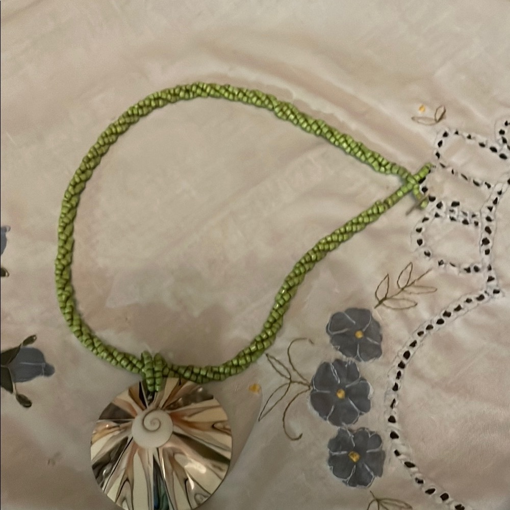 Green Beaded Necklace with Shell Pendant